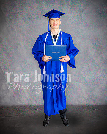 2025 IA Graduation - Gray Backdrop - TJP (110 of 359)