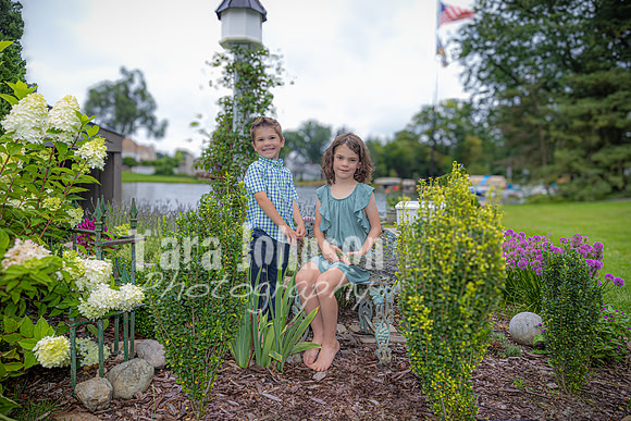 Sculthorpe Family @ Cedar Island - Color - TJP (12 of 60)