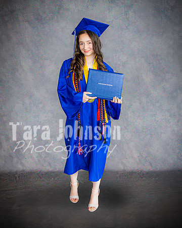 2025 IA Graduation - Gray Backdrop - TJP (150 of 359)