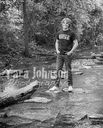Xander Gillert @ Central Park - BW - TJP (32 of 52)