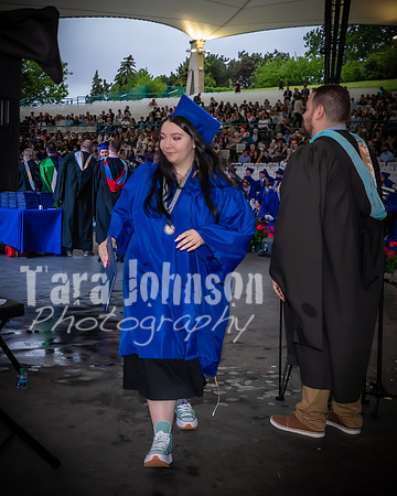 22 IA Grad - Angle #4 Celebration Walk - TJP (140 of 345)