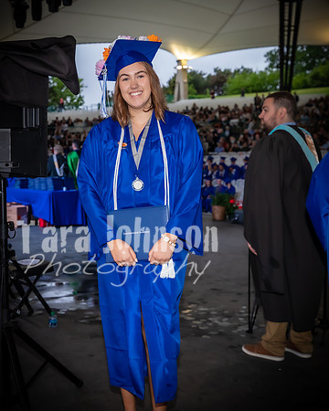 22 IA Grad - Angle #4 Celebration Walk - TJP (137 of 345)