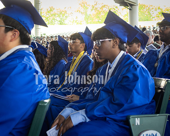 25 IA Graduation - Ceremony - DH (40 of 141)
