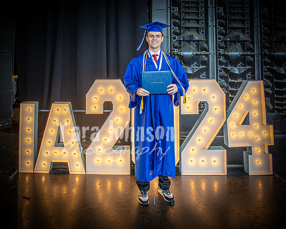 2024 IA Graduation - Angle Lighted Sign - TJP (113 of 341)