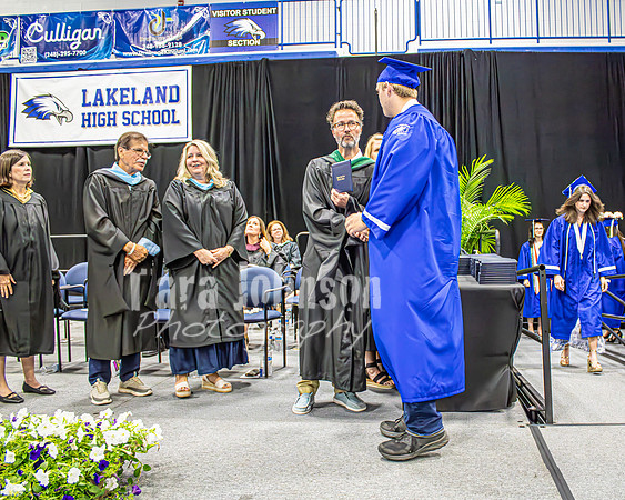 2024 LHS Graduation - Angle Principals - TJP (164 of 271)