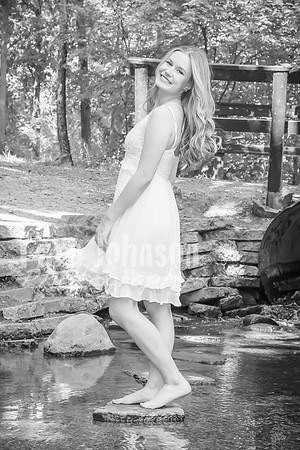 Vivian Lakin - BW - TJP (26 of 49)