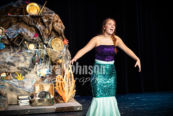 22 LHS Theatre - Mermaid R1 - Act 1 - TJP (156 of 363)