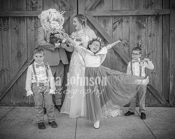 Michael & Ashlee McGrath - Complete - BW - TJP (165 of 428)
