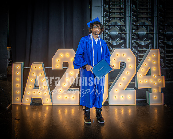 2024 IA Graduation - Angle Lighted Sign - TJP (80 of 341)