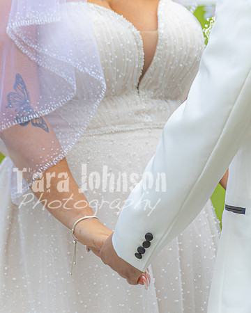 Josh & Deanna Klann Wedding - Allison Richards (12 of 40)