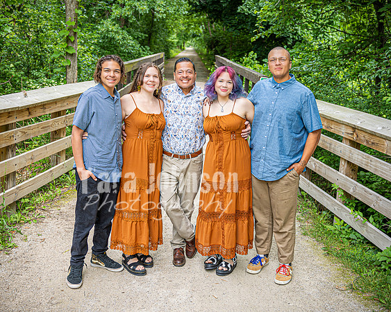 Torres Family @ Paint Creek Trail - Color - TJP (6 of 36)