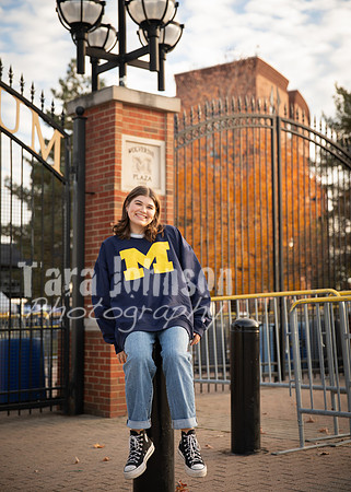 Kara C. Grad Photos - Big House (14 of 48)
