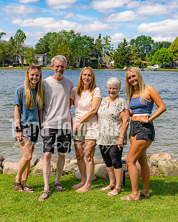 Zane & Hailey Family Photos - TJP (3 of 14)