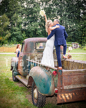 Zack & Emmy - Bridal Family - TJP (23 of 78)