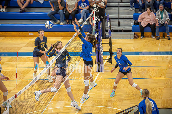 24 LHS Vball vs. S. Lyon 9-17 - TJP (126 of 151)