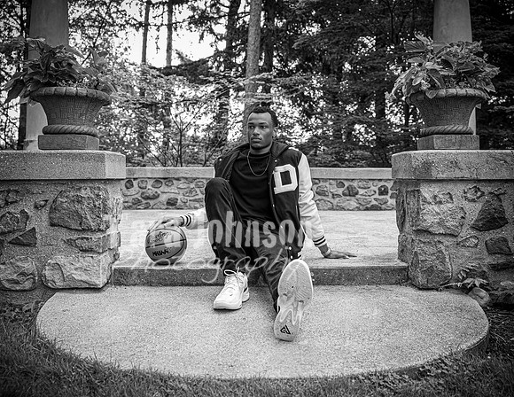 Gerrard McCoy @ Cranbrook Gardens - BW - TJP (25 of 127)