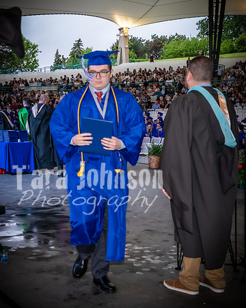 22 IA Grad - Angle #4 Celebration Walk - TJP (133 of 345)