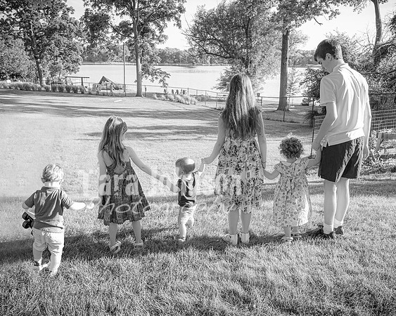 Ellis Family @ Hammond Lake - BW - TJP (42 of 52)