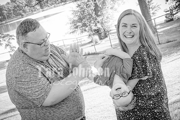 Ellis Family @ Hammond Lake - BW - TJP (30 of 52)