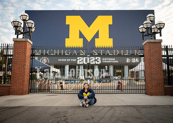 Kara C. Grad Photos - Big House (32 of 48)