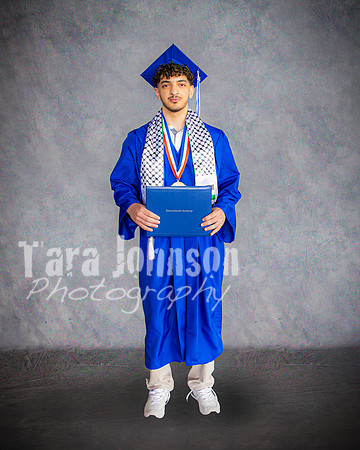 2025 IA Graduation - Gray Backdrop - TJP (137 of 359)
