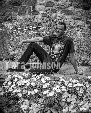 Gerrard McCoy @ Cranbrook Gardens - BW - TJP (86 of 127)