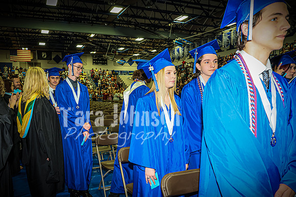 2022 LHS - Angle #1 Entrance- TJP (117 of 195)