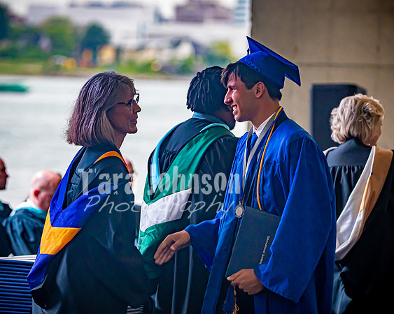 22 IA Grad - Angle #4 Sup-Board-AP - West - TJP (127 of 207)