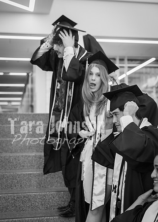 Kera & Friends Grad Photos W25 B&W (180 of 259)