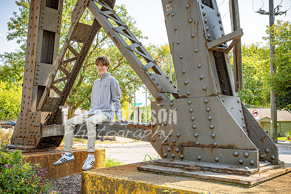 TJ Romanuk @ Central Park in Milford - Color - TJP (52 of 65)