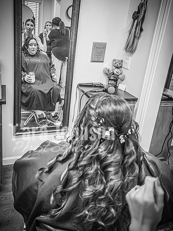 Eric & Elyse - Wedding Prep - BW (submitted) (17 of 17)