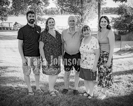 Ellis Family @ Hammond Lake - BW - TJP (46 of 52)