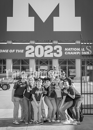 New Life Grad Photos W25 B&W (88 of 166)