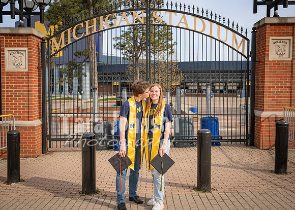 24 U of M Grad Photos - Audrey-77