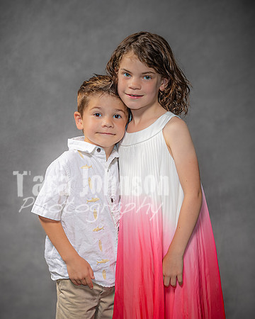 Sculthorpe Family @ Cedar Island - Color - TJP (2 of 60)