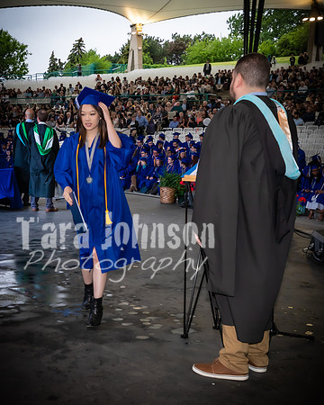 22 IA Grad - Angle #4 Celebration Walk - TJP (83 of 345)