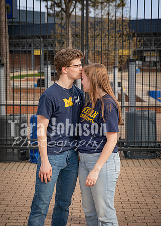 24 U of M Grad Photos - Audrey-97