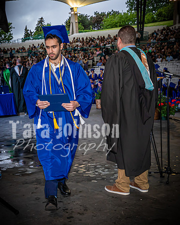 22 IA Grad - Angle #4 Celebration Walk - TJP (163 of 345)