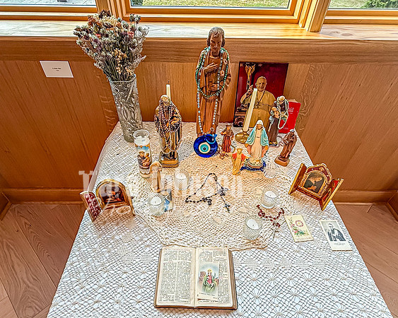 2024 Galeria - Sacred Images, Holy Places - TJP (9 of 56)