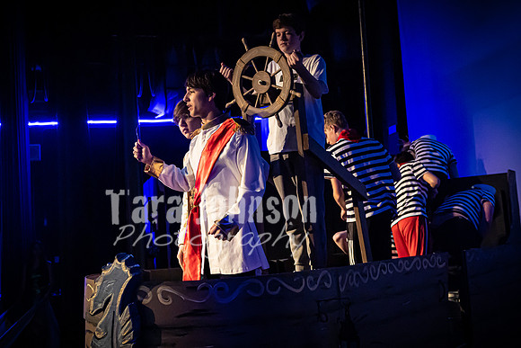 22 LHS Theatre - Mermaid R1 - Act 1 - TJP (33 of 363)