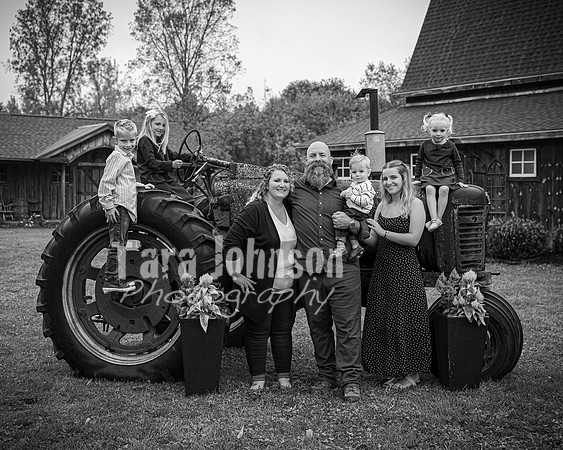 Wyman Family - BW - TJP (26 of 36)