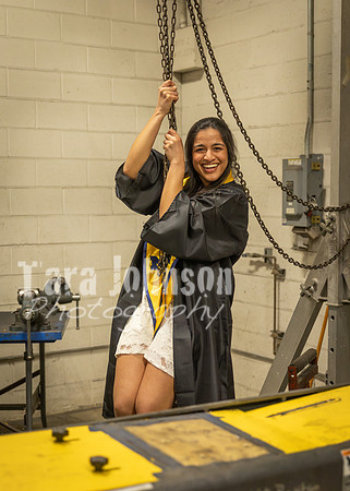 Kera & Friends Grad Photos W25 (258 of 259)