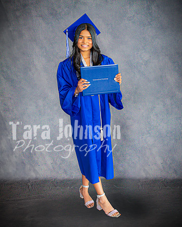 2025 IA Graduation - Gray Backdrop - TJP (232 of 359)