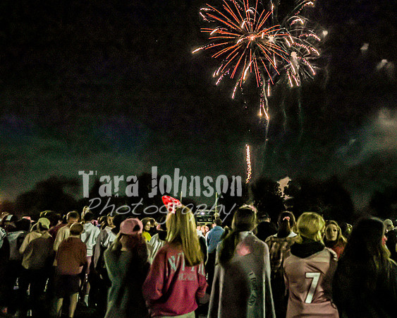 2022 LHS Fireworks - TJP (72 of 90)