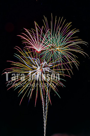 2022 Cedar Island Fireworks - TJP (24 of 25)