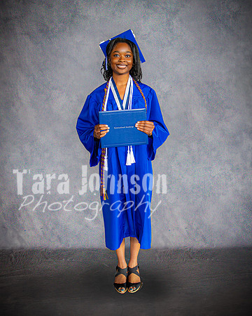 2025 IA Graduation - Gray Backdrop - TJP (215 of 359)