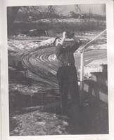 1948 Roger catching