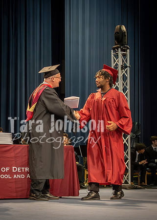 UDJ Graduation 2025 - Handshake (152 of 346)