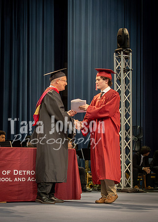 UDJ Graduation 2025 - Handshake (212 of 346)