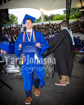 22 IA Grad - Angle #4 Celebration Walk - TJP (20 of 345)